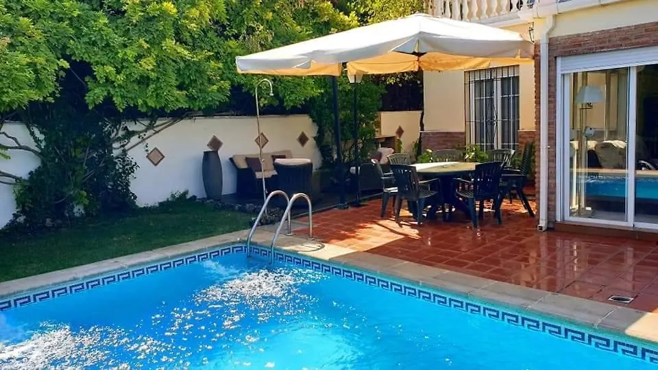 Semesterbostad Villa Albaida La Zubia